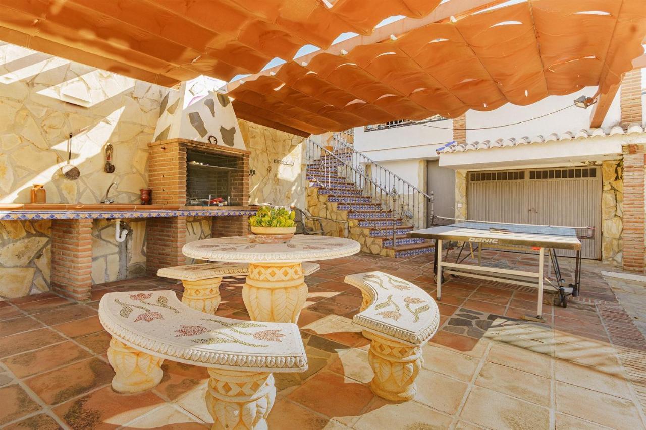 נרחה Villa Triana מראה חיצוני תמונה