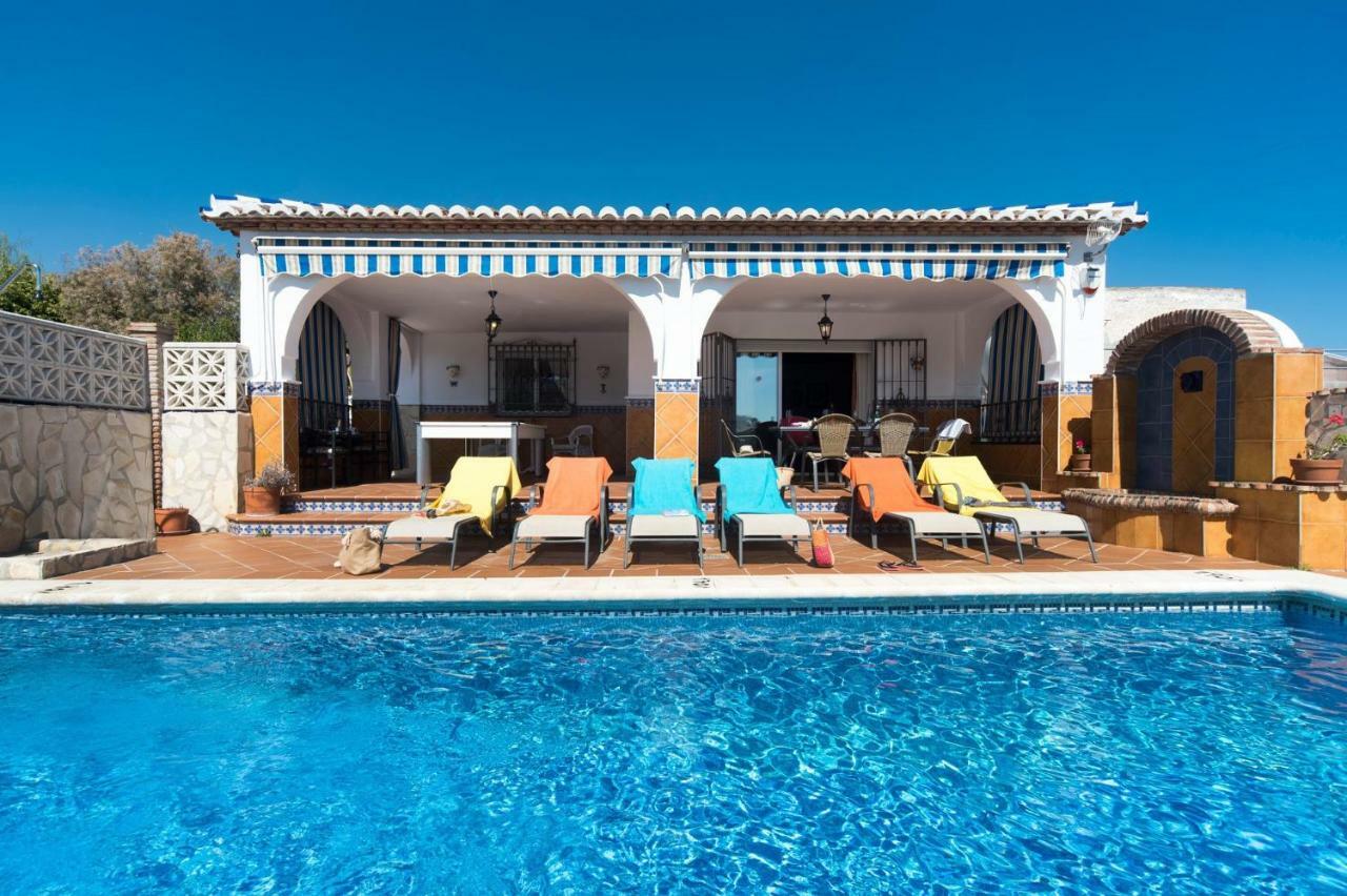 נרחה Villa Triana מראה חיצוני תמונה