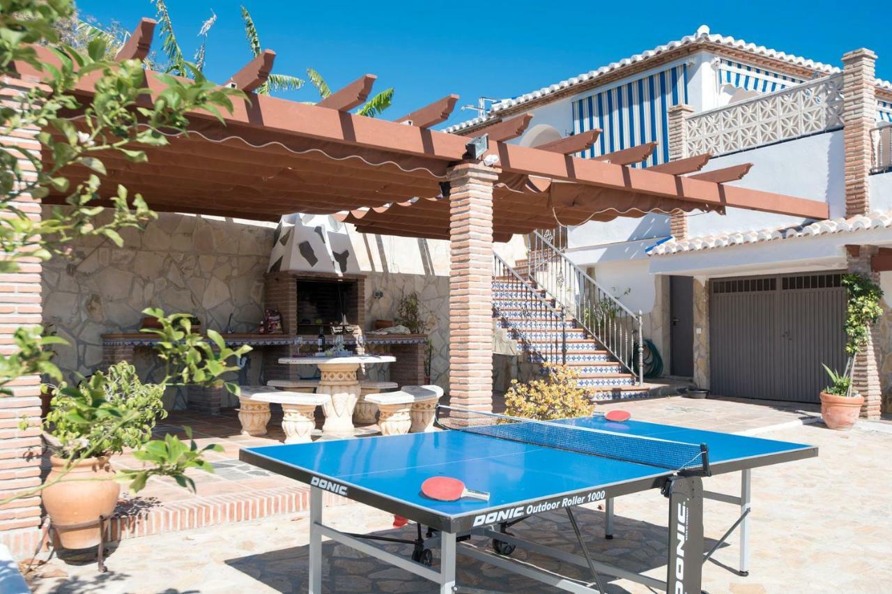 נרחה Villa Triana מראה חיצוני תמונה